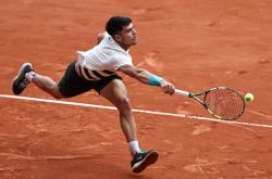 雷速体育电脑版官网下载-关于澳大利亚网球队血洗法国网球队，阿尔卡拉斯关键制胜的信息