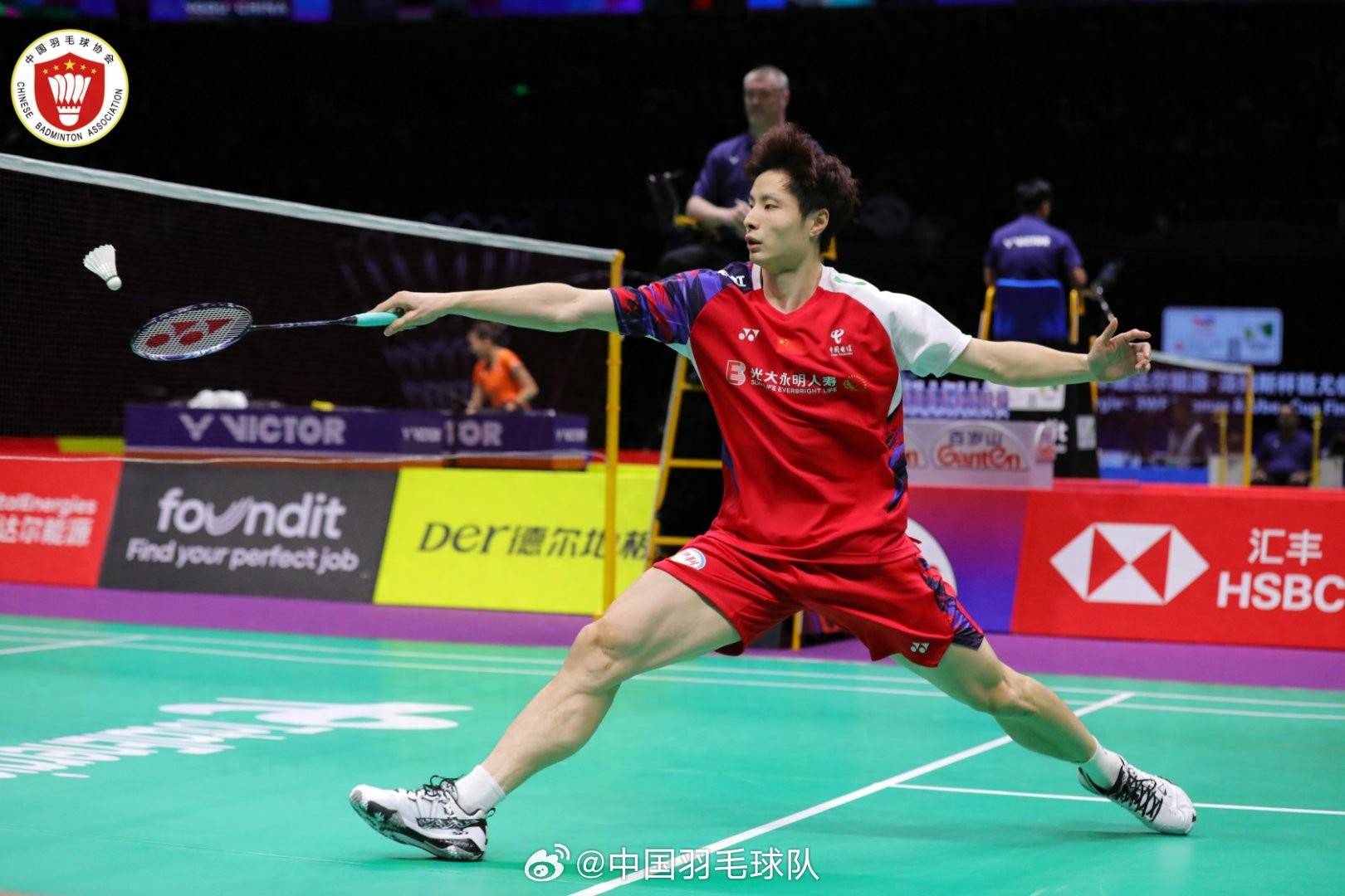 包含中国队轻取德国队，石宇奇统治全场的词条